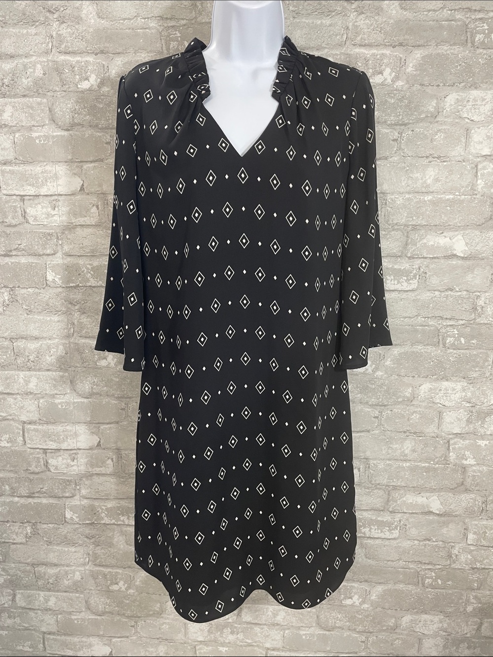 White House Black Market Black and White Printed V-Neck Midi Dress